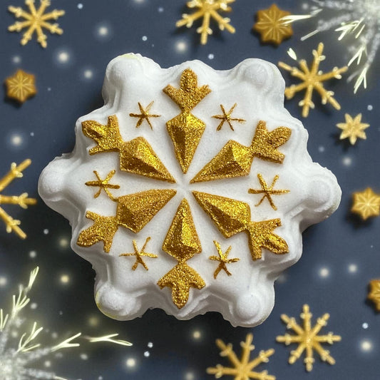 Ethel snowflake charm prize bath bomb - Charming Cheshire, lemongrass, bergamot, avocado