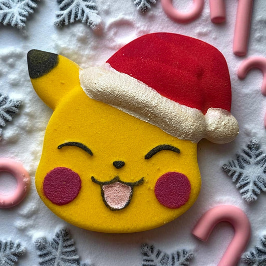 Pokémon Santa Pikachu shoe charm prize bath bomb - Charming Cheshire, blackberry jam