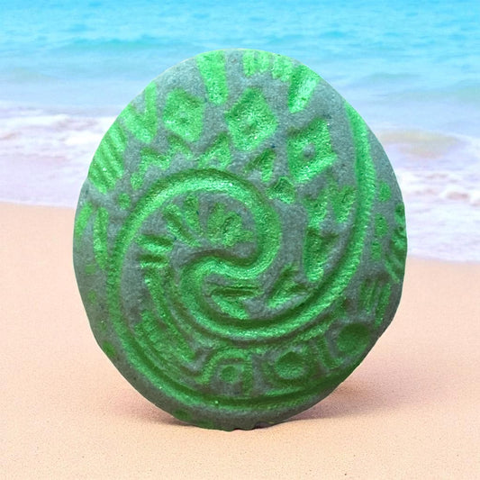 Heart of Te Fiti shell bracelet prize bath bomb - Charming Cheshire, blueberry waffles