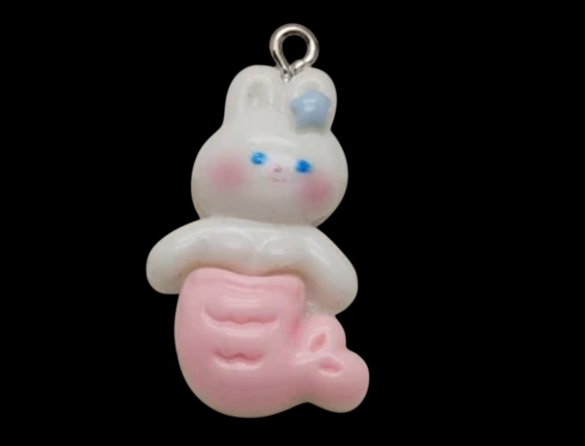 Merbunny charm prize bath bomb - Charming Cheshire, peach, pineapple, berries, plumeria, coconut