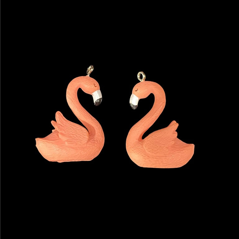 Flamingo float charm prize bath bomb - Charming Cheshire, watermelon lemonade