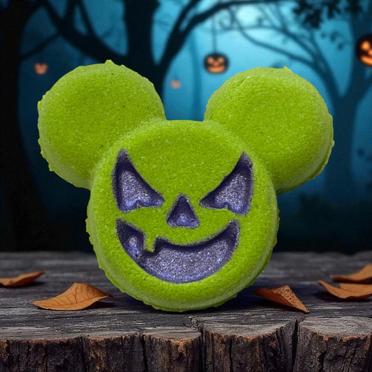 Halloween Mickey shoe charm prize bath bomb - Charming Cheshire, sour watermelon gummies