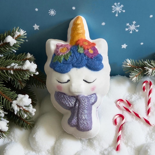 Cozy Unicorn shoe charm prize bath bomb - Charming Cheshire, lemongrass, bergamot, avocado
