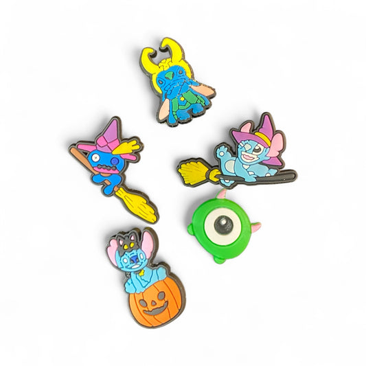 Boo! shoe charm prize bath bomb - Charming Cheshire, banana cream pie