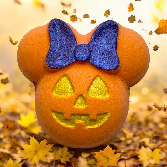 Charm prize Halloween Minnie bath bomb - Charming Cheshire, green tea and cucumber