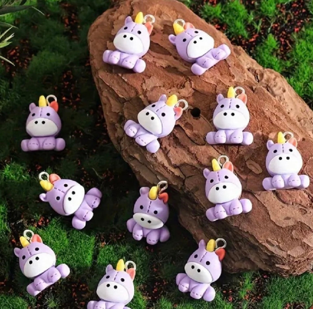 Starlight Unicorn charm prize bomb - Charming Cheshire, Pomegranate, currant, cherry blossom, white magnolia