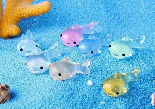 Heart of Te Fiti charm prize bath bomb - Charming Cheshire, coconut, peach, musk, tonka bean, mango, gardenia