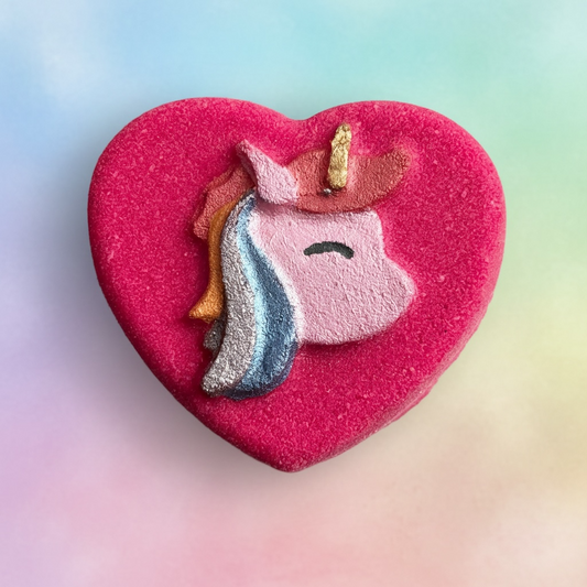 I Heart Unicorns prize bath bomb - Charming Cheshire, creamy coconut