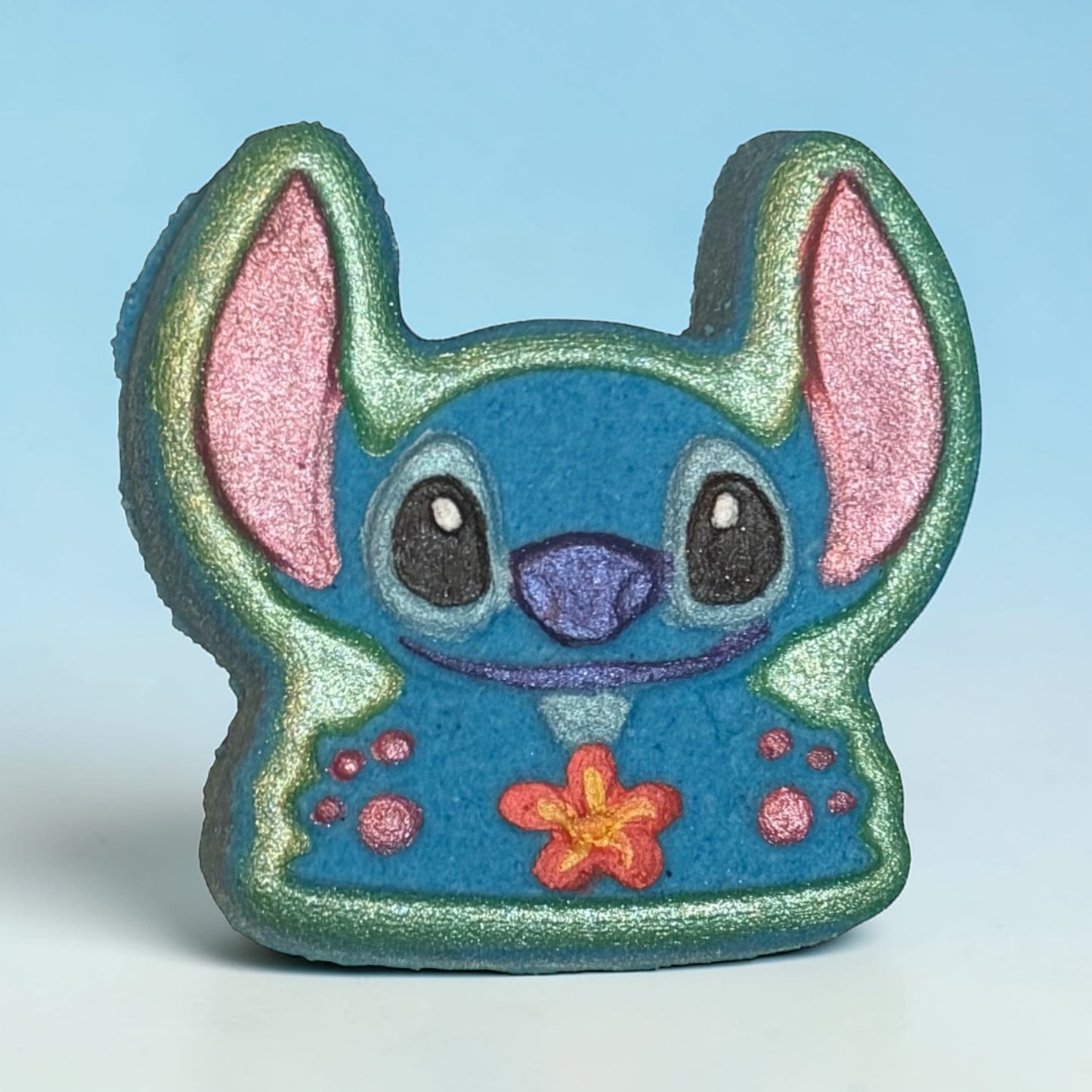 Stitch prize bath bomb - Charming Cheshire, ozone, greenery, jasmine, geranium, woods, amber